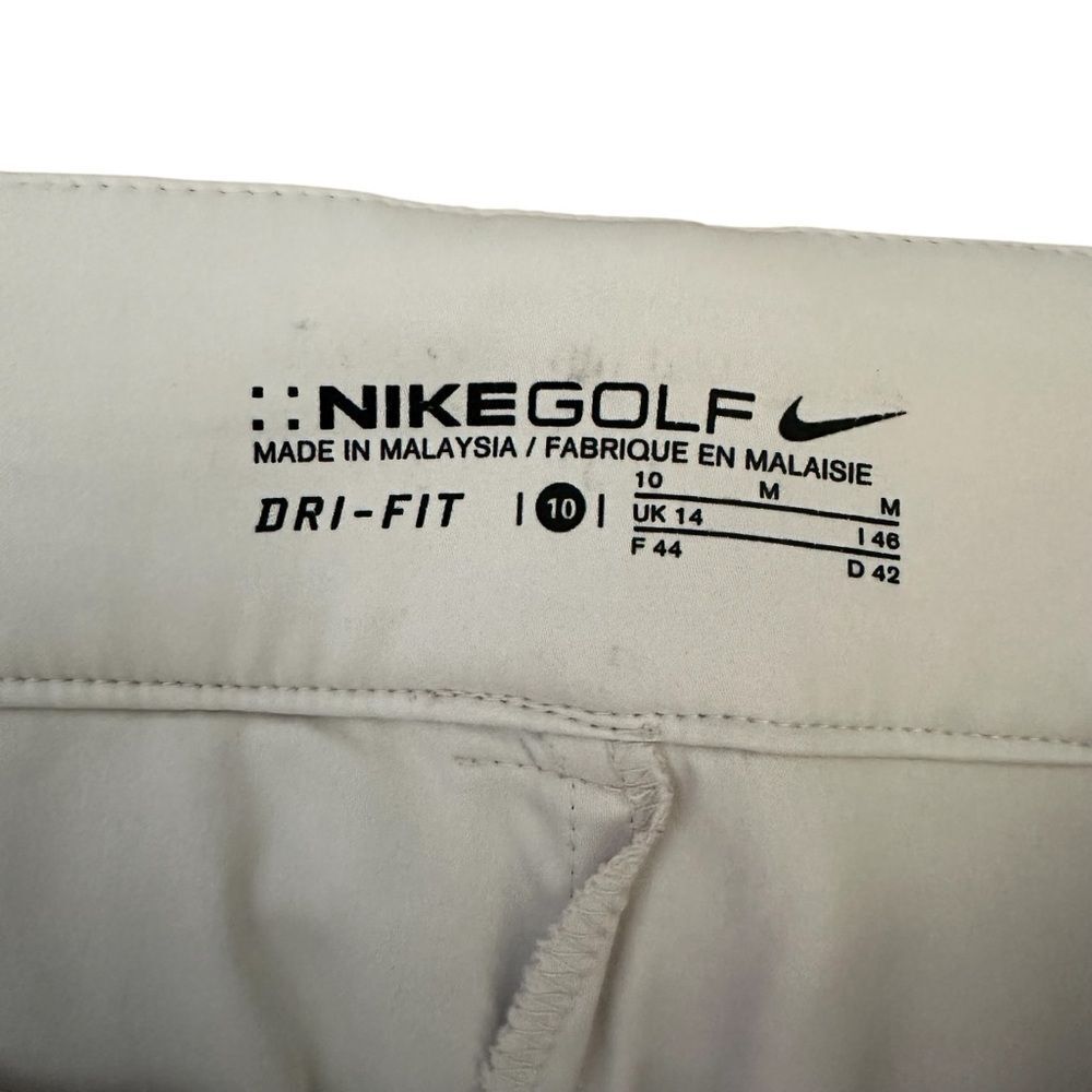 Nike Beige Golf Skort ~ 2 button zipped closure ~ side and back pockets ~ size M - Picture 8 of 12